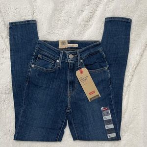 Levi’s 721 High Rise Ankle Skinny Womens Jeans NWT